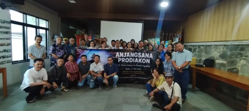 Membawa Sukacita Altar ke Tengah Umat: Anjangsana dan Penyegaran Prodiakon Magelang di Ngablak