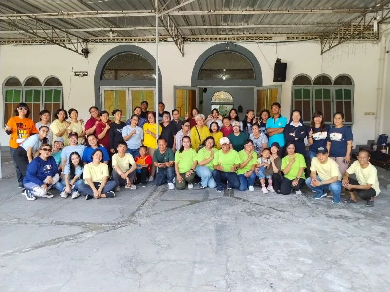 Melatih Kekompakan dan Semangat Pelayanan Melalui Permainan Tradisional: Team Building Paroki Santa Maria Fatima